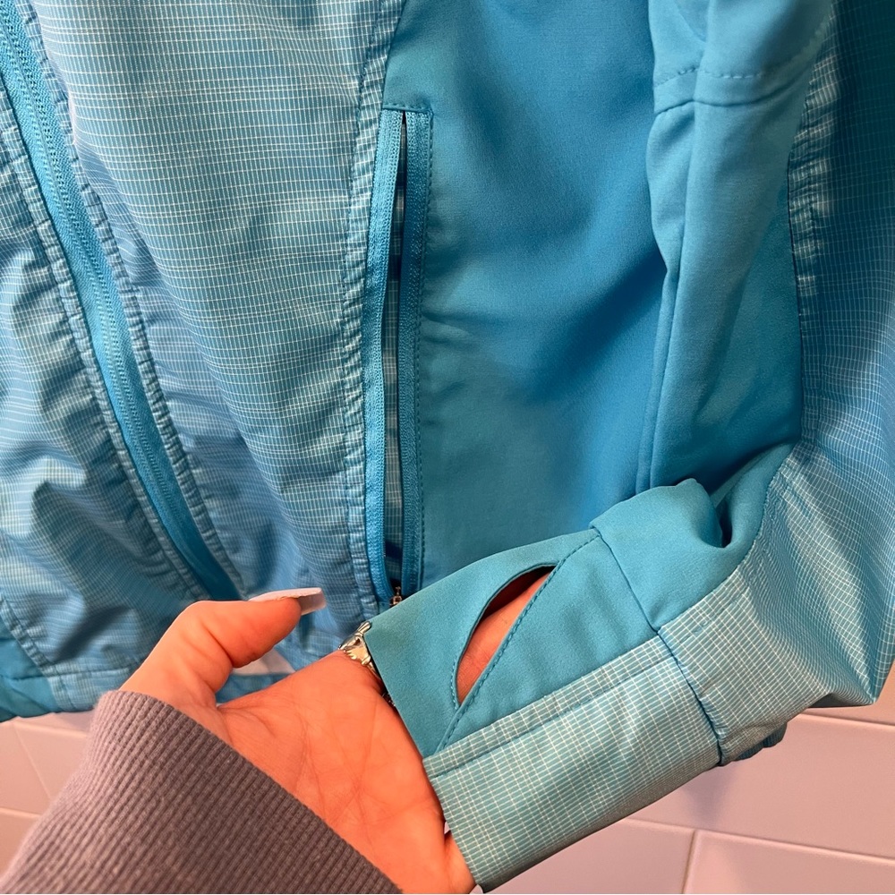 Waterproof Running Jacket - Picture 2 of 5